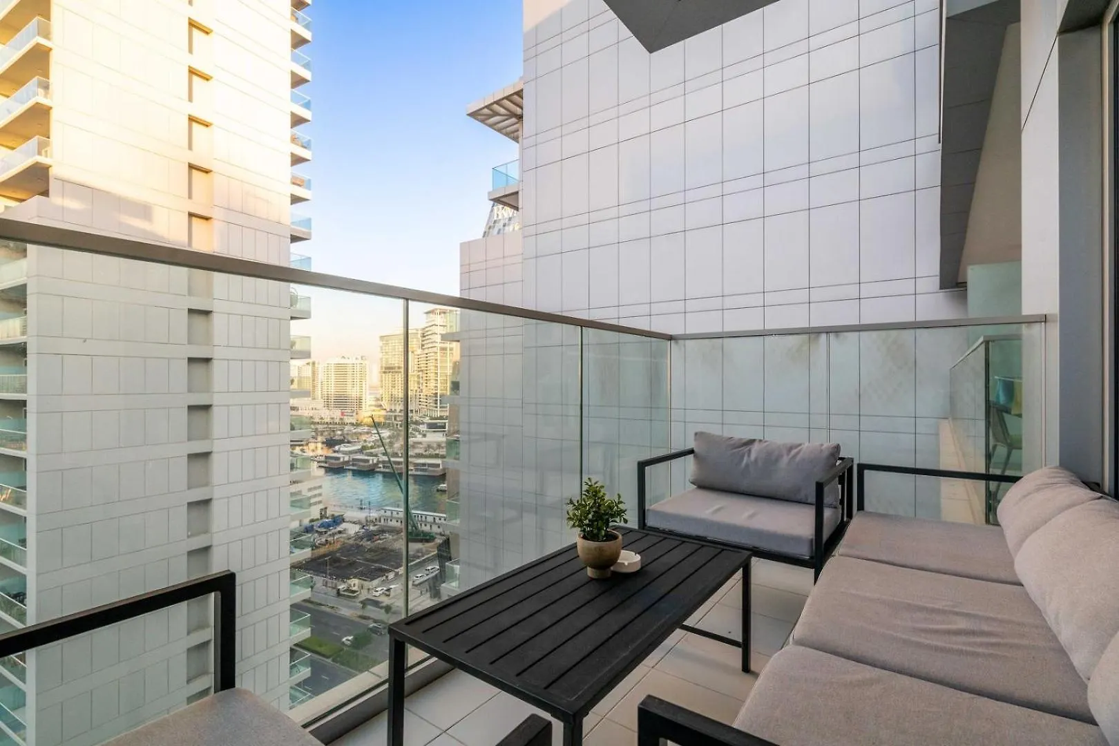 Guestready - Charming Studio In Business Bay Dubai Apartment